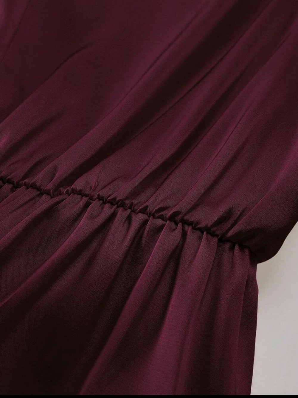 NWOT: Elegant Sleeveless Satin Dress with Waist Tie - Picture 5 of 7